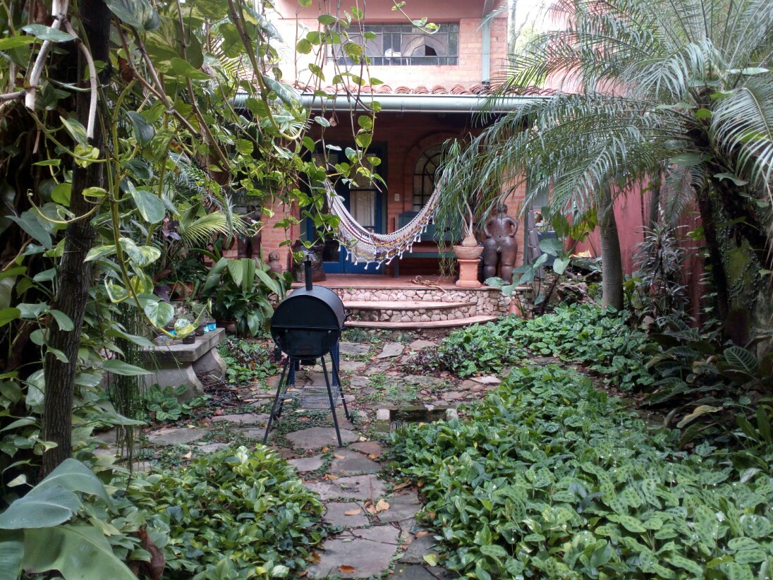 Ma chambre au fond du jardin